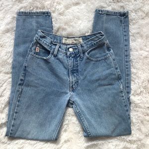 ❌SOLD❌Vintage Guess Jeans